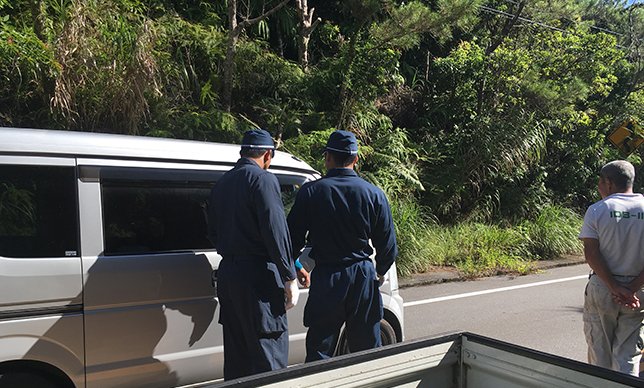 警察は正義の味方のはずだからと、ずっと思いこもうとしていた。でないと、惨めだから。