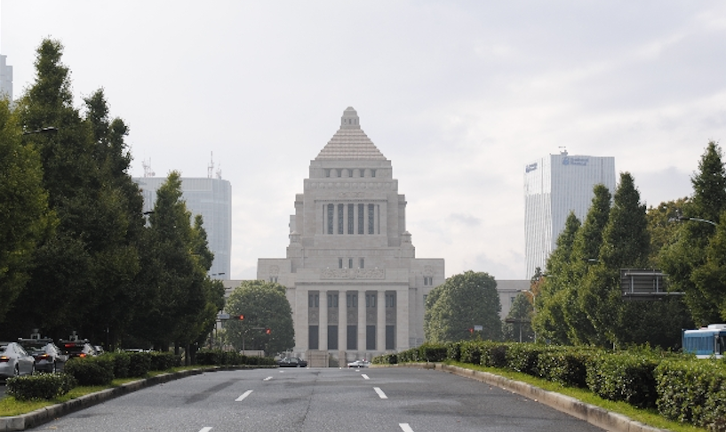 家庭の中に介入する国家