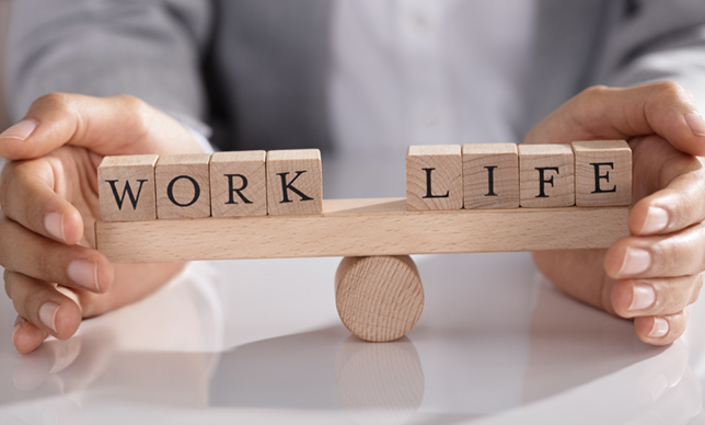 世界は「ワーク・ライフ・バランス」の次の段階へ    ～これからは「ＷＯＲＫ＝ＬＩＦＥ」～